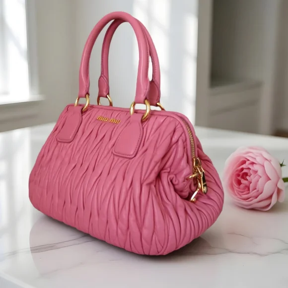 Miu Miu 💕 Pink Matelasse Nappa Leather Top Handle Satchel Bag Pristine ✨ - Picture 6 of 16